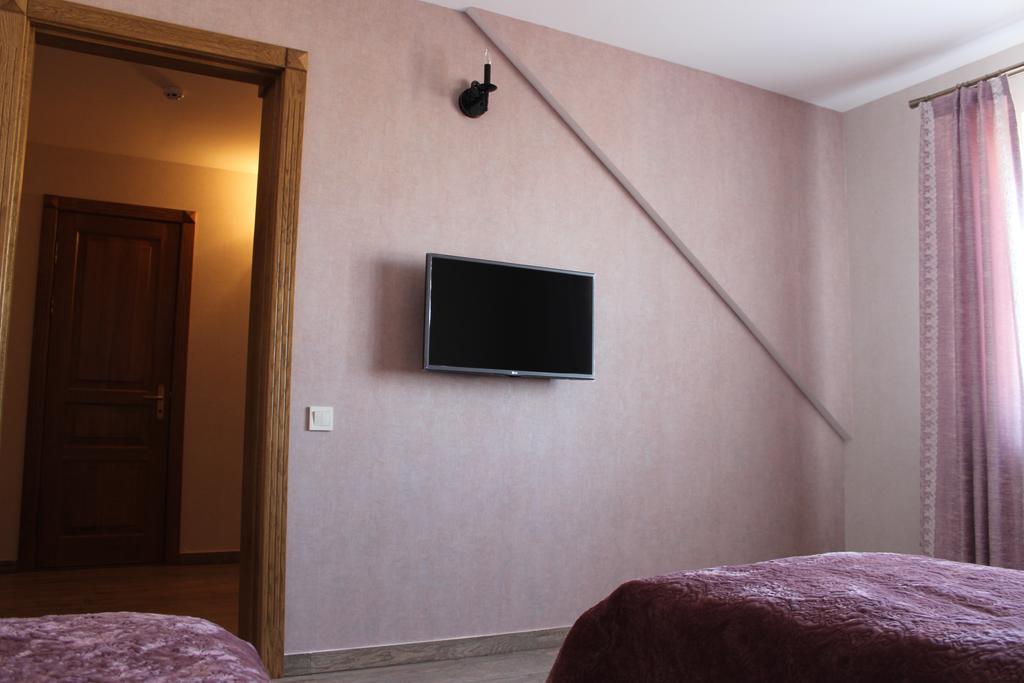 מלון סומי Barin House מראה חיצוני תמונה