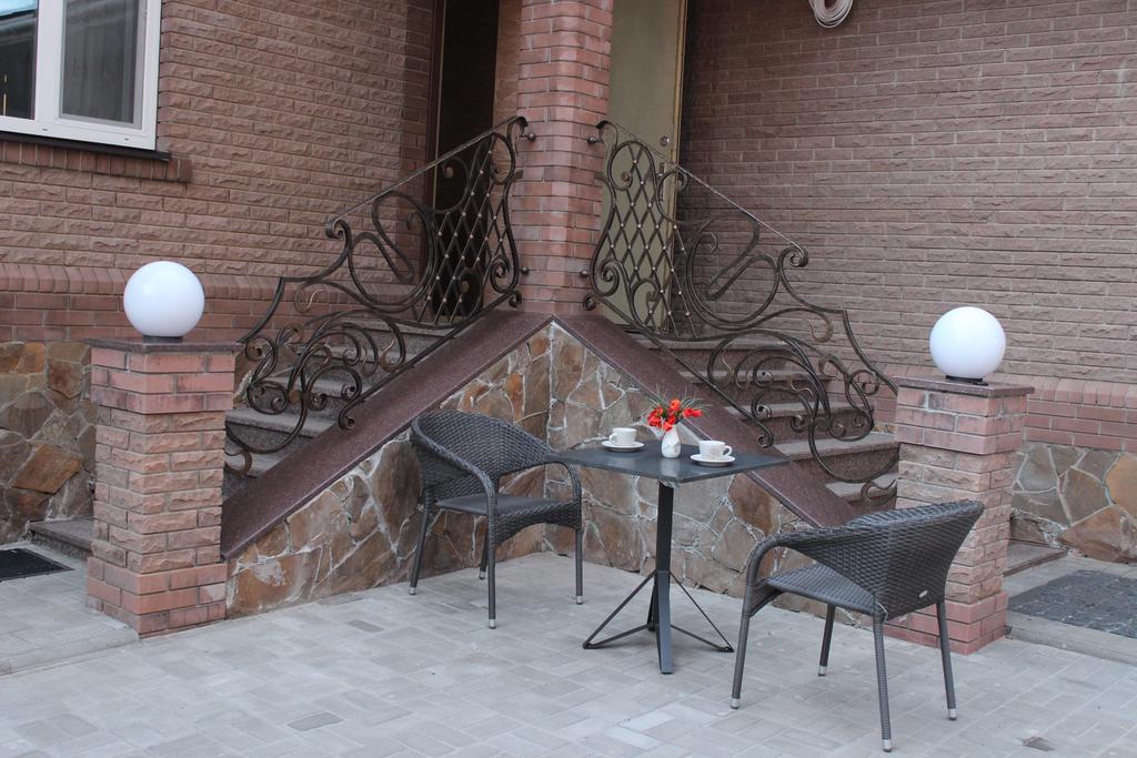 מלון סומי Barin House מראה חיצוני תמונה